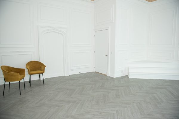 Modern photo studio The Glasshouse Studios Moulded Walls and Staircase